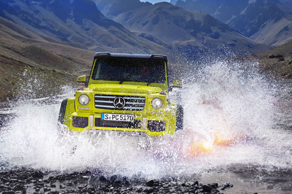 mercedes-benz-g500-4x4-squared-front-end-02